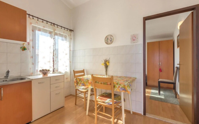 Amazing Home in Medulin With Wifi and 1 Bedrooms