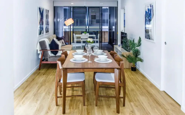 Beautifully Furnished Inner-city Pad