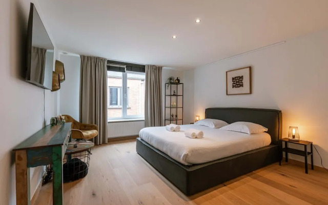 Huswell Modern Apartment in Historic Ghent
