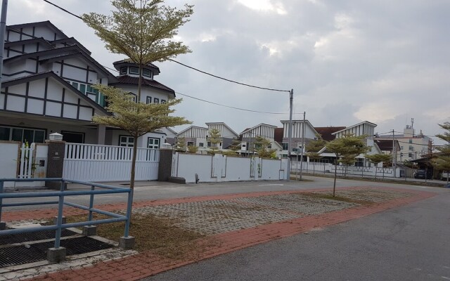 Sitiawan Homestay