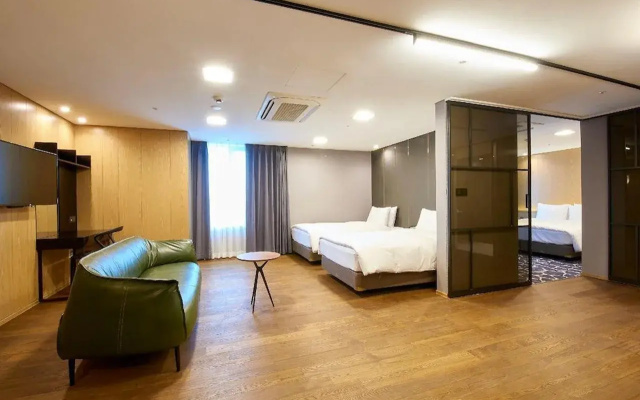 Hotel tt