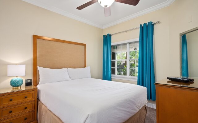 Rvh_326r Centre Court 3 Bedroom Condo