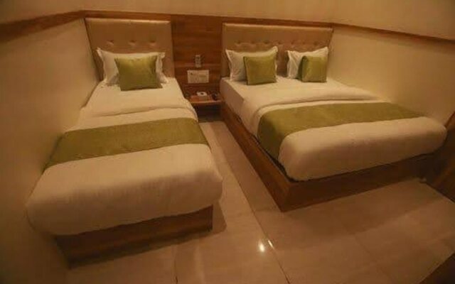 Hotel Al Madina