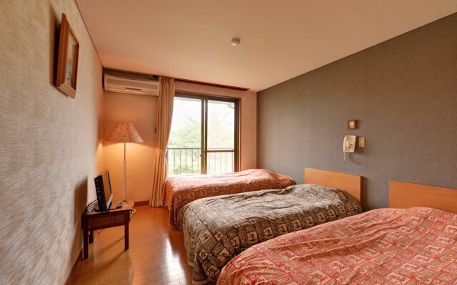 Hotel & Restaurant Yesterday