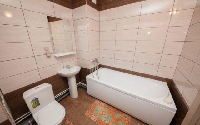Apartment on Shakhterov Street 66