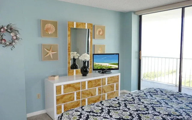 South Seas Tower 3-1512