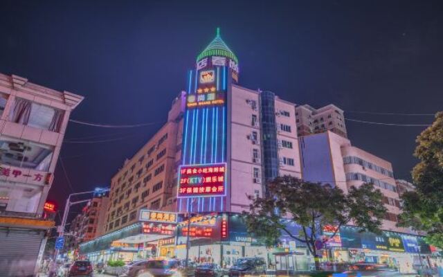 Chun Shang Hotel (Zhuhai Gongbei Port Pedestrian Street)