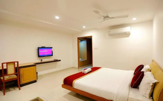 Fabhotel Syberitic Suites
