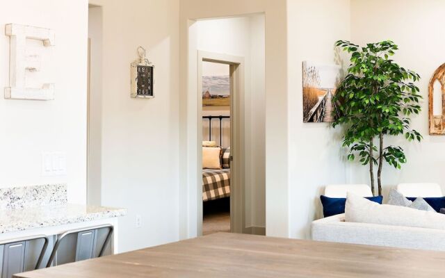 The St George Poolside Retreat By Redawning