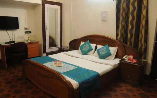 Baseraz by OYO Rooms