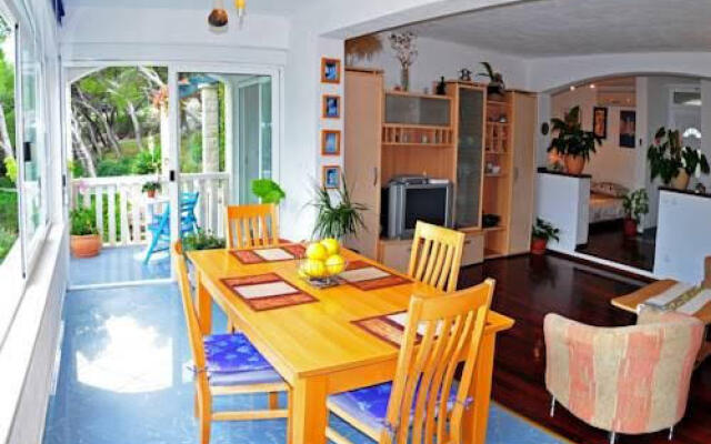 Apartments Gilve