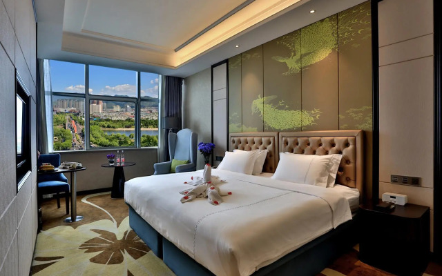 Yiwu Zhonglian Kaixin Hotel
