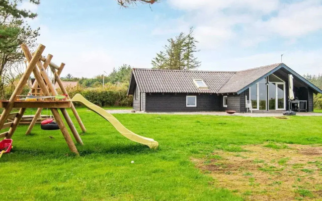 5 Person Holiday Home in Ulfborg