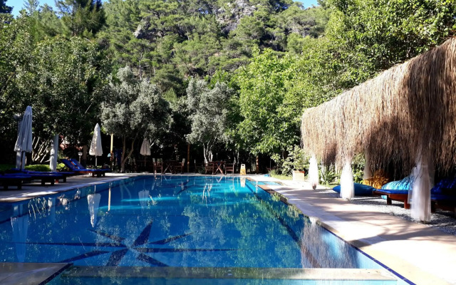 Hotel Dalos