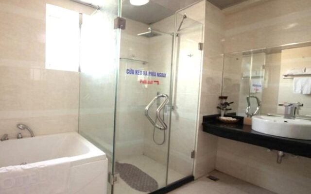 Level Haiphong Hotel