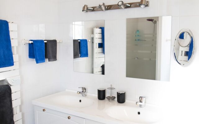 ZenBreak - Charming House in Neuvy