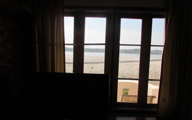 Nalinthone Guesthouse