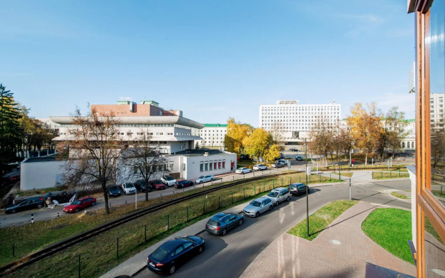 Апартаменты двухкомнатные на проспекте Независимости 88