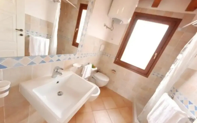Residence with pool in Vignola Mare
