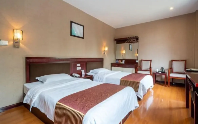 Jinri Business Hotel