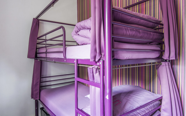 Safestay London Kensington Holland Park