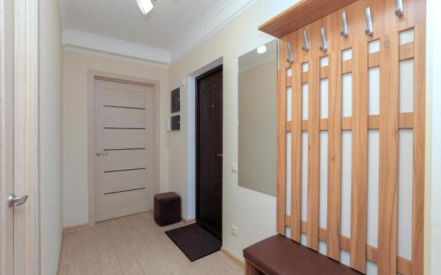 Apartment on Obolonskiy Prospect 16V