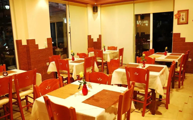 Ilion Hotel