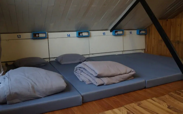 Grey Monkey Dalat Hostel