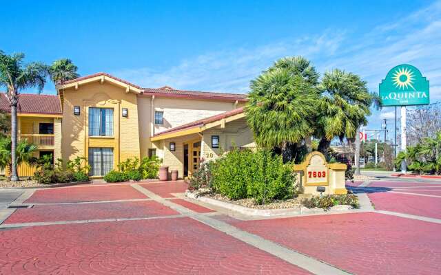 La Quinta Inn by Wyndham Victoria