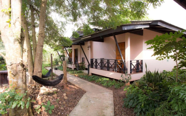 Be Fine Sabuy Hotel & Resort