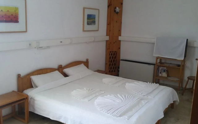 Maviay Hotel