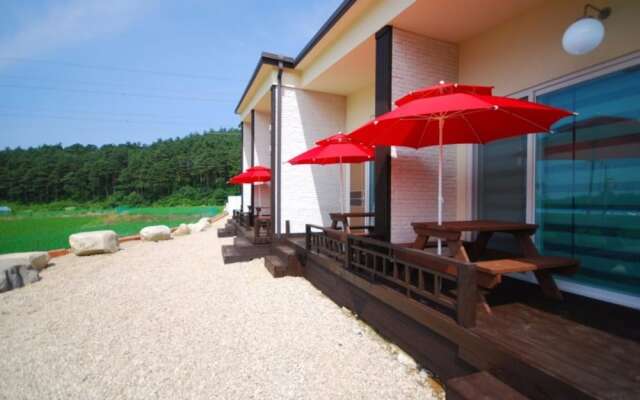 Gangneung Tyche House Pension