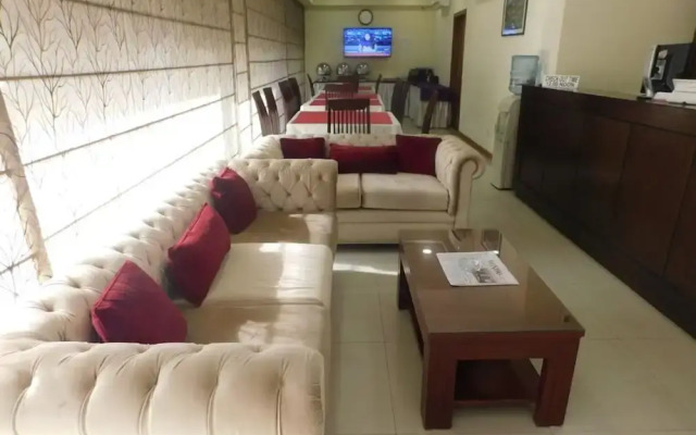 Diplomat Hotel