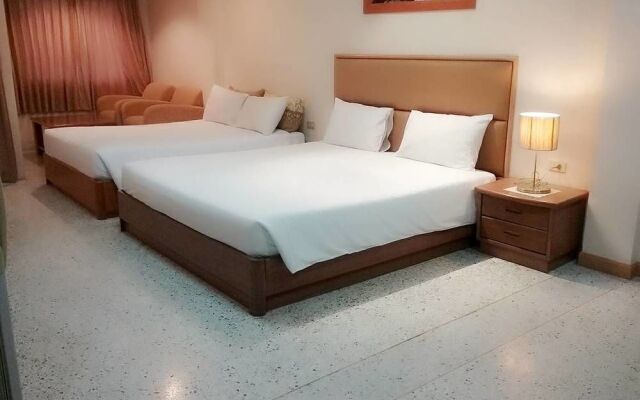OYO 917 PK Residence Pattaya