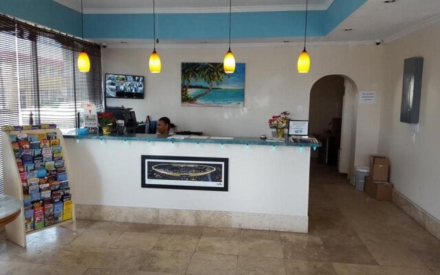 Sunrise Inn On The Beach