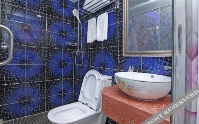 Aichao Fashion Hotel