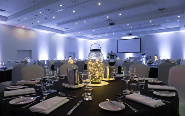 Sage Hotel Wollongong