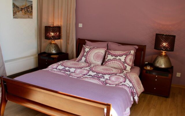 H B&B - Nicosia