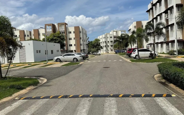 Apartment Near Beach And Airport