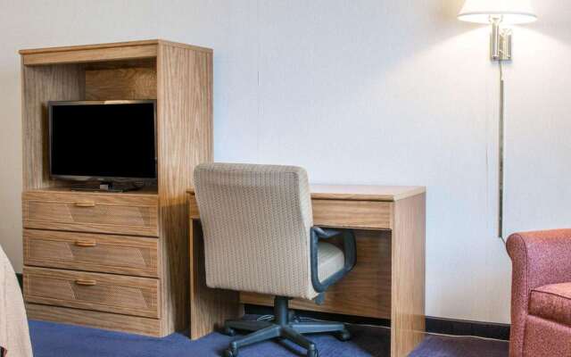 Quality Inn Hudsonville South