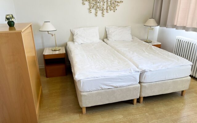 Kverna Guesthouse