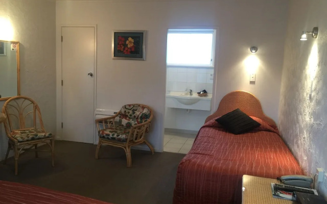 Coachman Motel