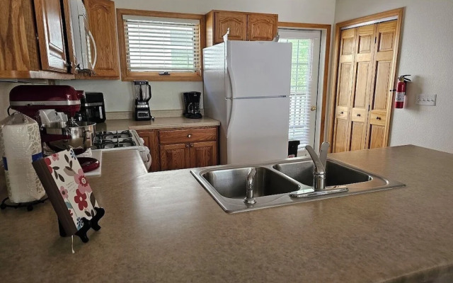 Cascade Three Bedroom Two Bath C07