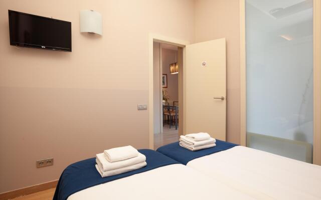 MIRO B · Renovated apartment near Plaza Catalunya