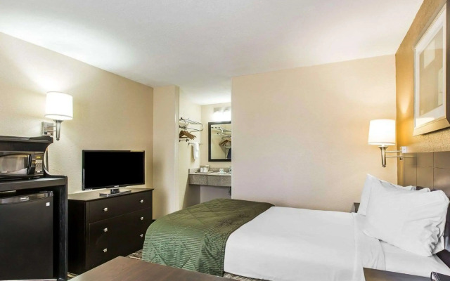 Quality Inn Kingsland