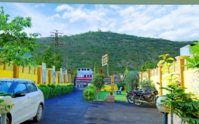 Hotel Manbhar