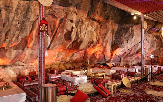 Rum Imagination Luxury Camp