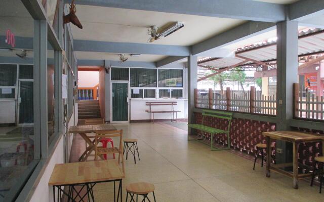 Sataya Apartment