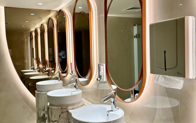 HARRIS Hotel & Conventions Gubeng Surabaya
