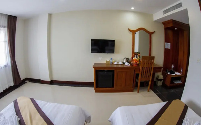 Kampong Thom Village Hotel